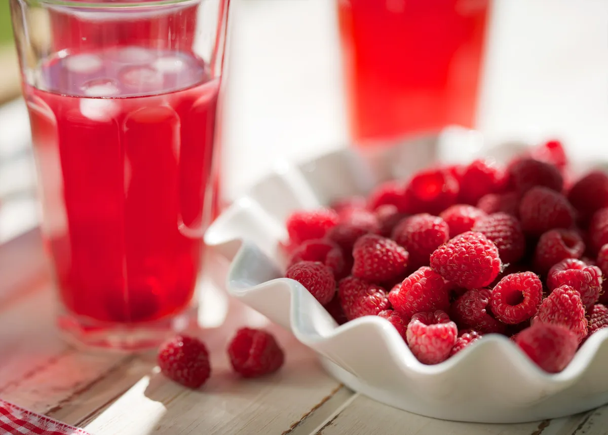 Come preparare la limonata al lampone giusta: deliziosa, brillante e rinfrescante