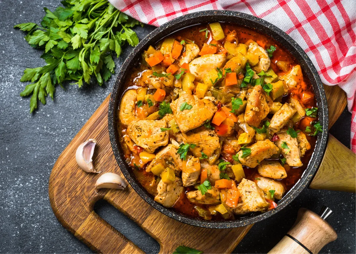 Delizioso pollo e verdure al forno alla turca: una cena classica e semplice che la mia famiglia adora