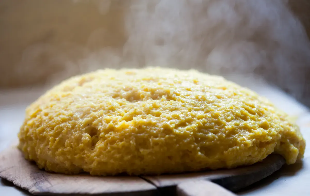 Polenta: tutto quello che c'è da sapere sulle prelibatezze gastronomiche del Nord Italia